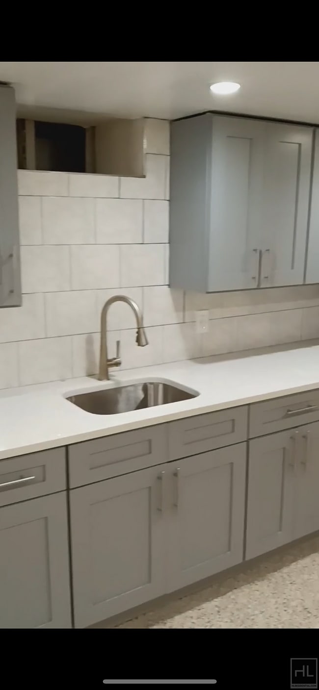1675 E 48th St in Brooklyn, NY - Building Photo - Building Photo