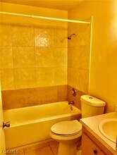 704 SE 46th Ln in Cape Coral, FL - Building Photo - Building Photo