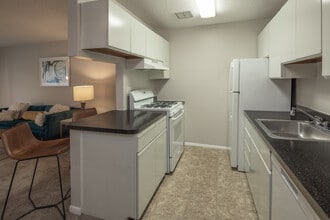 Willow Hill Apartments in Justice, IL - Building Photo - Interior Photo