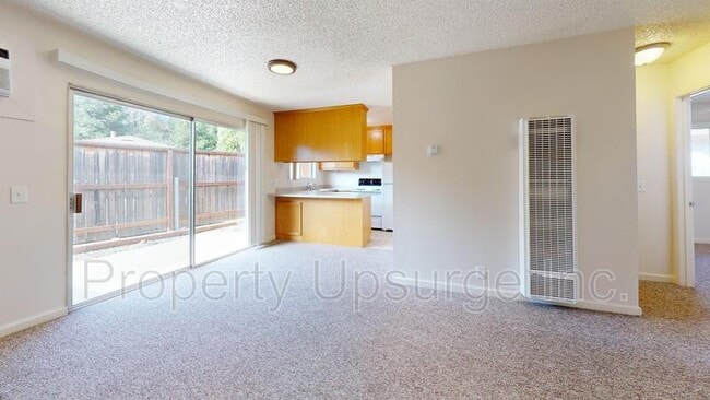 property at 2739 Gilmore Ln