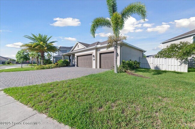 2721 Casterton Dr in Melbourne, FL - Building Photo - Building Photo