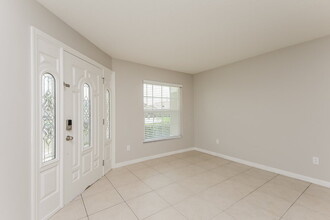 7009 Carna Ct in Orlando, FL - Building Photo - Building Photo