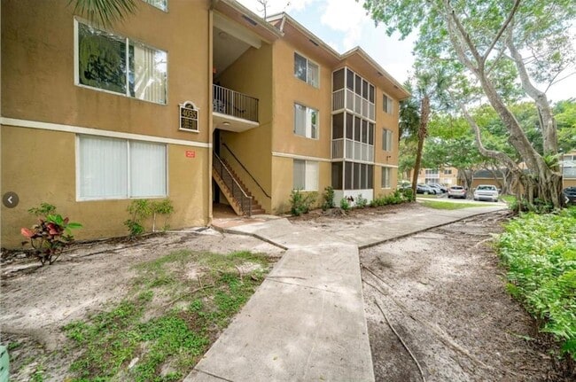 property at 4035 W McNab Rd