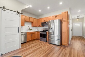 1071 Oak Cir in Lakewood, CO - Building Photo - Building Photo