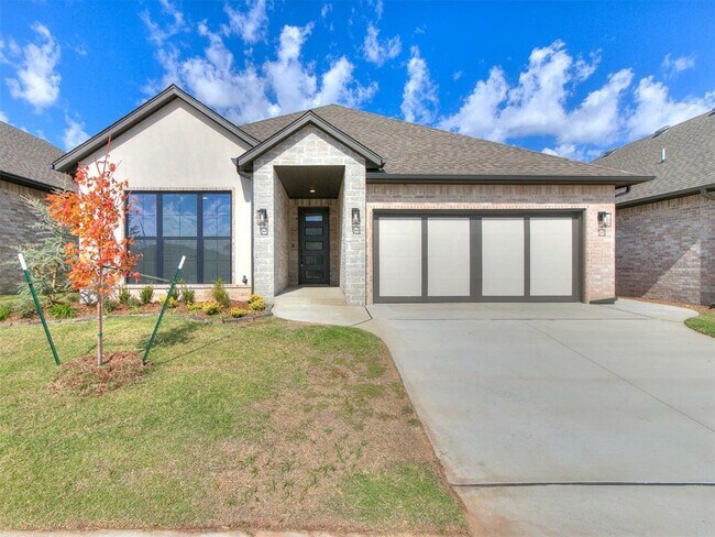2917 SW 132nd St in Oklahoma City, OK - Building Photo - Building Photo