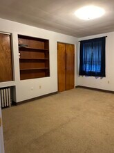 5502 Harriet St, Unit #2 in Pittsburgh, PA - Foto de edificio - Building Photo