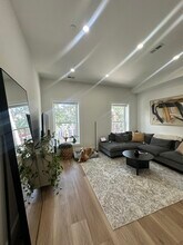 1714 Euclid St NW, Unit 5 in Washington, DC - Building Photo - Building Photo