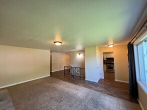 1011 Wiloma Dr in Billings, MT - Building Photo - Building Photo