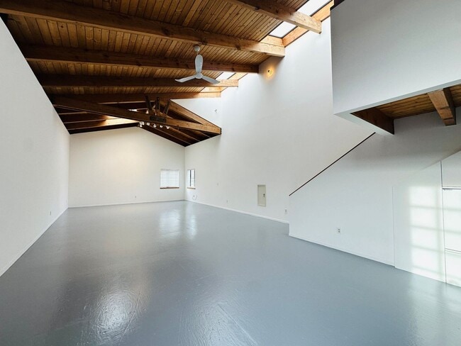 property at 1533 5th St