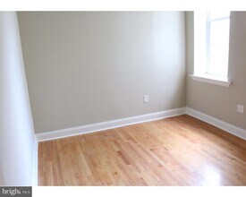 408 S 9th St in Philadelphia, PA - Building Photo - Building Photo