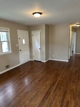 4005 N Jackson Ave in Kansas City, MO - Building Photo - Building Photo