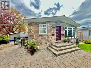 1034 Edmond Ave in Ottawa, ON - Building Photo - Building Photo