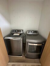 9153 Constitution Ave in Orient, OH - Building Photo - Building Photo