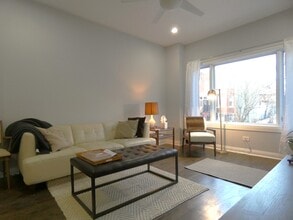 1929 N Richmond St, Unit Unit 1 in Chicago, IL - Building Photo - Building Photo