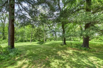30675 Main Rd in Orient, NY - Building Photo - Building Photo
