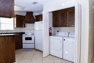 2013 Lacywood in Edinburg, TX - Building Photo - Building Photo