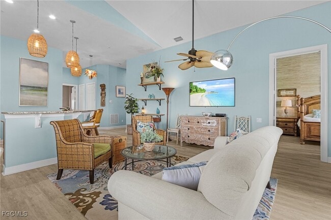 3728 Agualinda Blvd in Cape Coral, FL - Foto de edificio - Building Photo