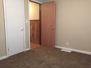 1918 Franklin St NW in Canton, OH - Building Photo - Building Photo