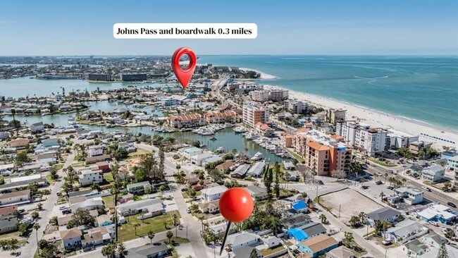13304 2nd St E in Madeira Beach, FL - Building Photo - Building Photo