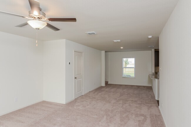 7261 Jebson Pass in San Antonio, TX - Building Photo - Building Photo