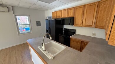 75 Main St, Unit A in Southampton, NJ - Building Photo - Building Photo