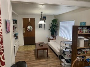 411 S Fir St in Omak, WA - Building Photo - Building Photo