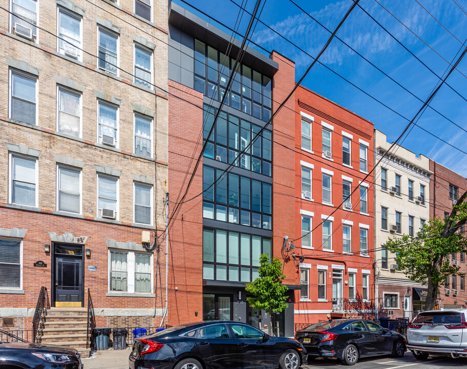 318 Madison St in Hoboken, NJ - Foto de edificio