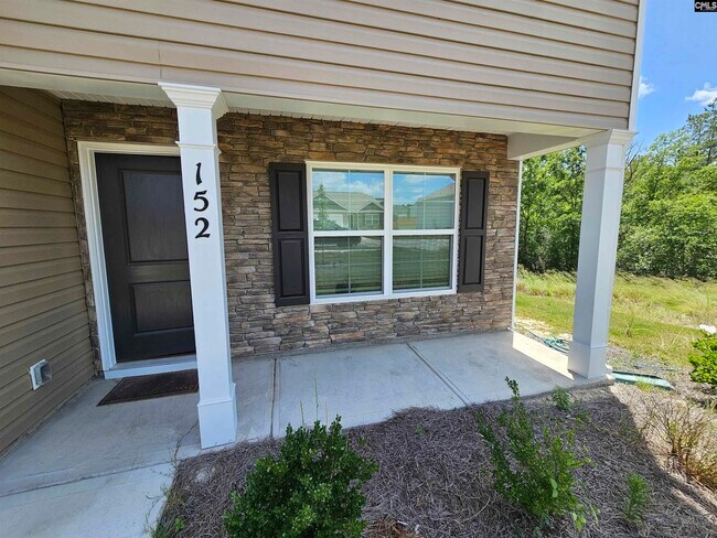 152 Woodmere Dr in Lugoff, SC - Building Photo - Building Photo