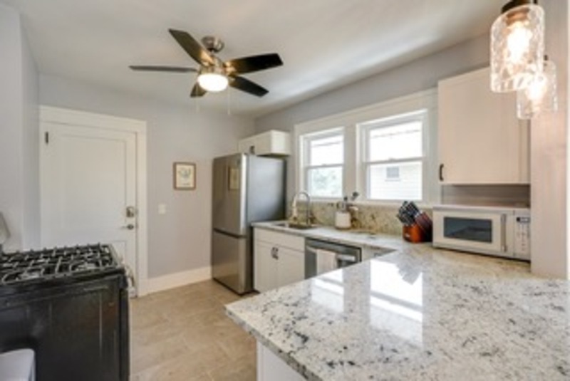 2135 Renrock Rd in Cleveland Heights, OH - Building Photo