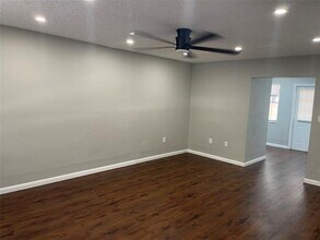 2017 Oleander Blvd in Fort Pierce, FL - Building Photo - Building Photo