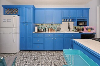 1701 Fletcher St in Hollywood, FL - Building Photo - Building Photo