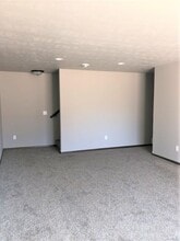 1203 N Archer Ave in Sioux Falls, SD - Building Photo - Building Photo