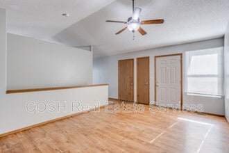 1008 E Karla Ct in Haysville, KS - Building Photo - Building Photo