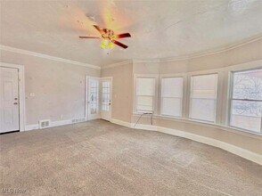 3677 E 153rd St in Cleveland, OH - Building Photo - Building Photo