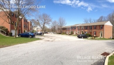 460 Tanglewood Ln in Dallastown, PA - Building Photo - Building Photo