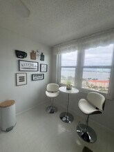 7300 Sun Island Dr S in South Pasadena, FL - Building Photo - Building Photo