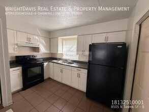 8505 N Tampa St in Tampa, FL - Building Photo - Building Photo