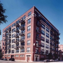 Olympia Lofts in Chicago, IL - Building Photo - Building Photo