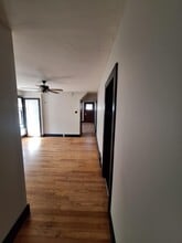 20 Leandre St, Unit 1 in Manchester, NH - Foto de edificio - Building Photo