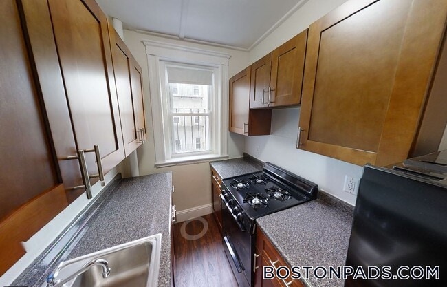 1179 Boylston St