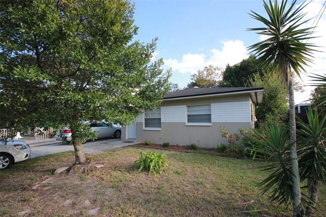 property at 2916 W Arch St
