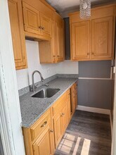 157 Vernon St in Worcester, MA - Building Photo - Building Photo