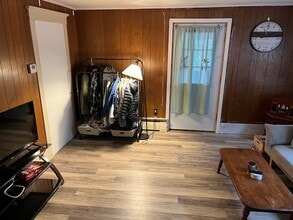 23 Myrtle St, Unit 1 in Orono, ME - Building Photo - Building Photo