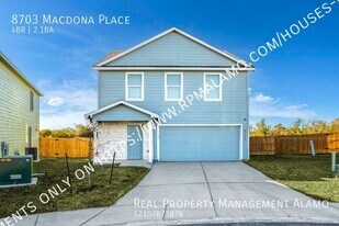 8703 Macdona Pl in San Antonio, TX - Building Photo