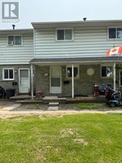 137 Toulon Crescent in London, ON - Building Photo