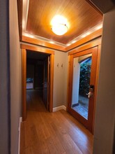 1415 3rd Ave W in Seattle, WA - Foto de edificio - Building Photo