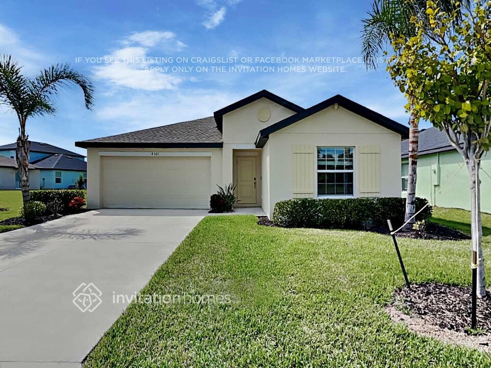 4301 Palatina Way in North Fort Myers, FL - Building Photo