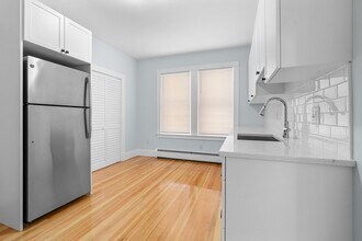 15 Romsey St, Unit 1 in Boston, MA - Building Photo - Building Photo