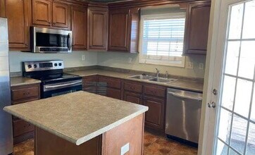 3884 Bridlewood Dr in Jonesboro, AR - Building Photo - Building Photo