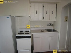 70 Strathmore Rd, Unit 11A in Boston, MA - Building Photo - Building Photo